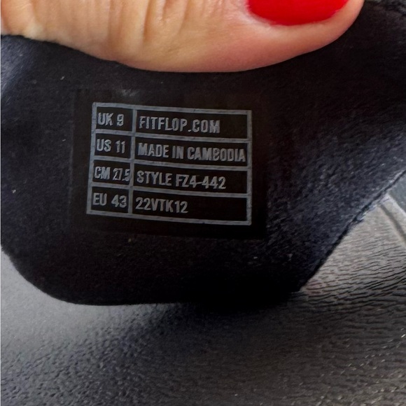 Fitflop Lulu Leather Slide - Picture 7 of 7